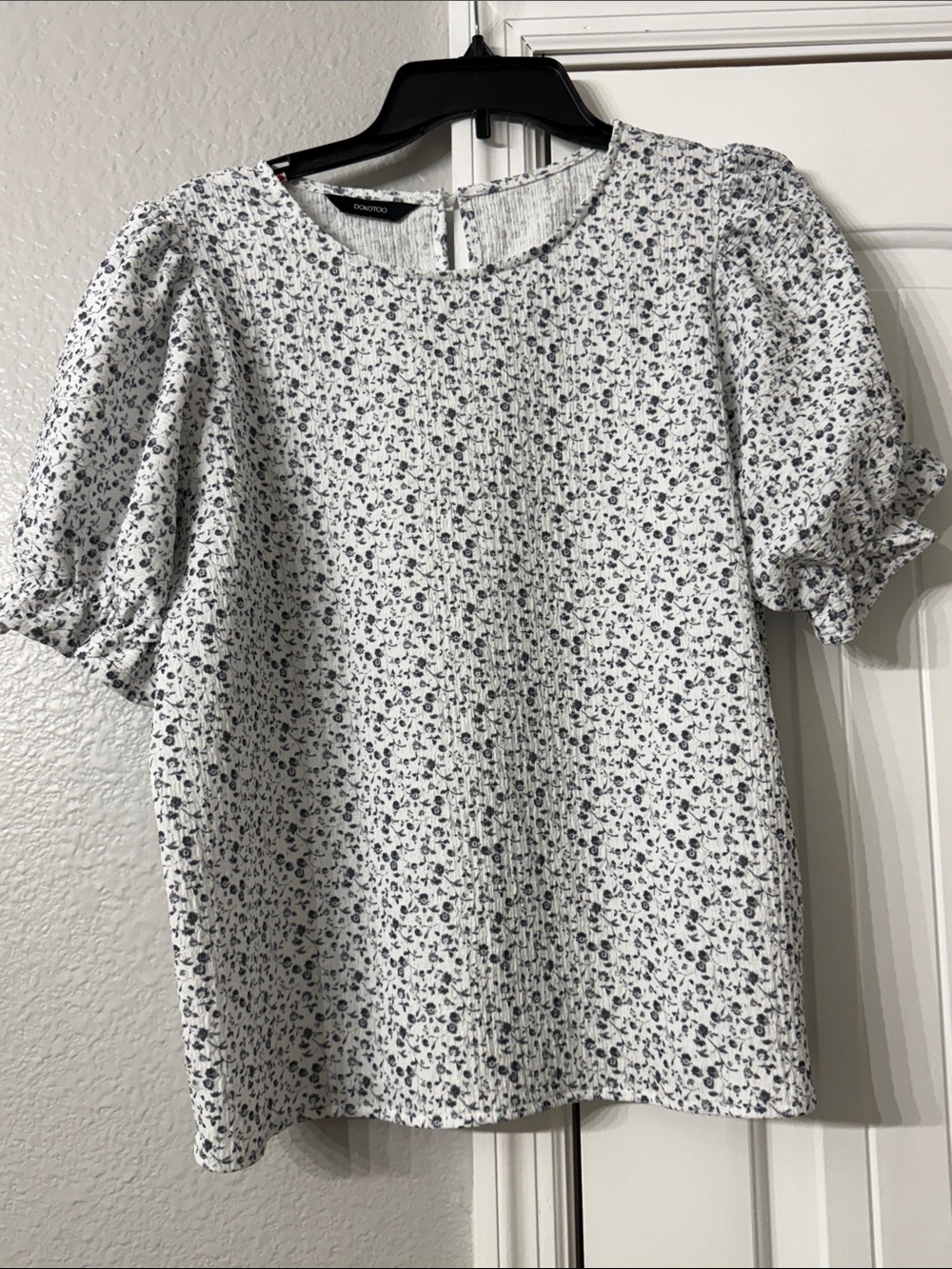 Smocked Puff Sleeve White Blue Floral Blouse